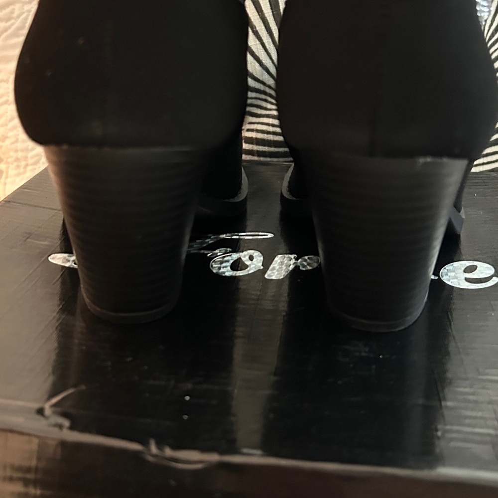 Forever 21 Black Rhinestone Western Mid-Calf Boots - Picture 2 of 7